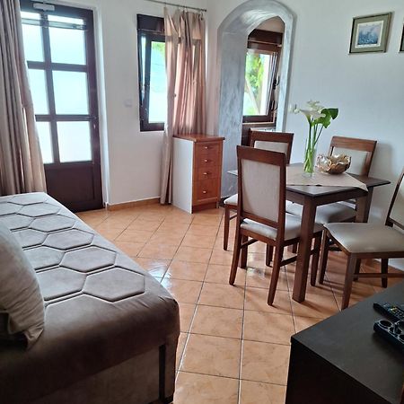 Apartments Klakor Ps Tivat Eksteriør bilde