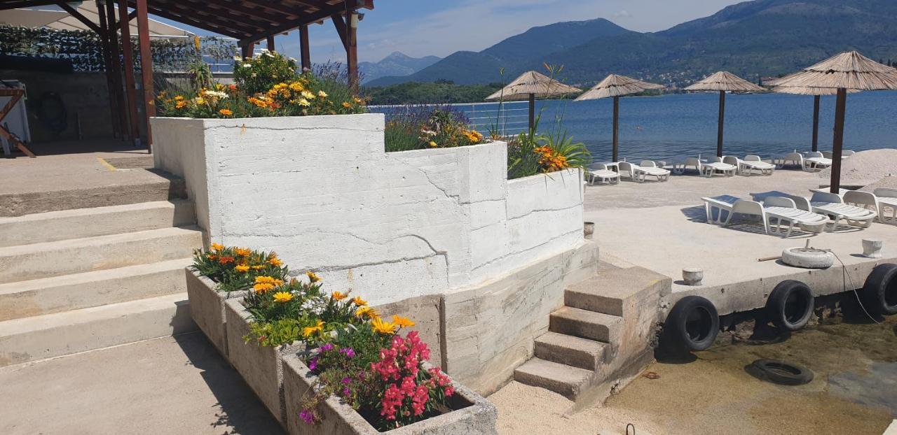 Apartments Klakor Ps Tivat Eksteriør bilde