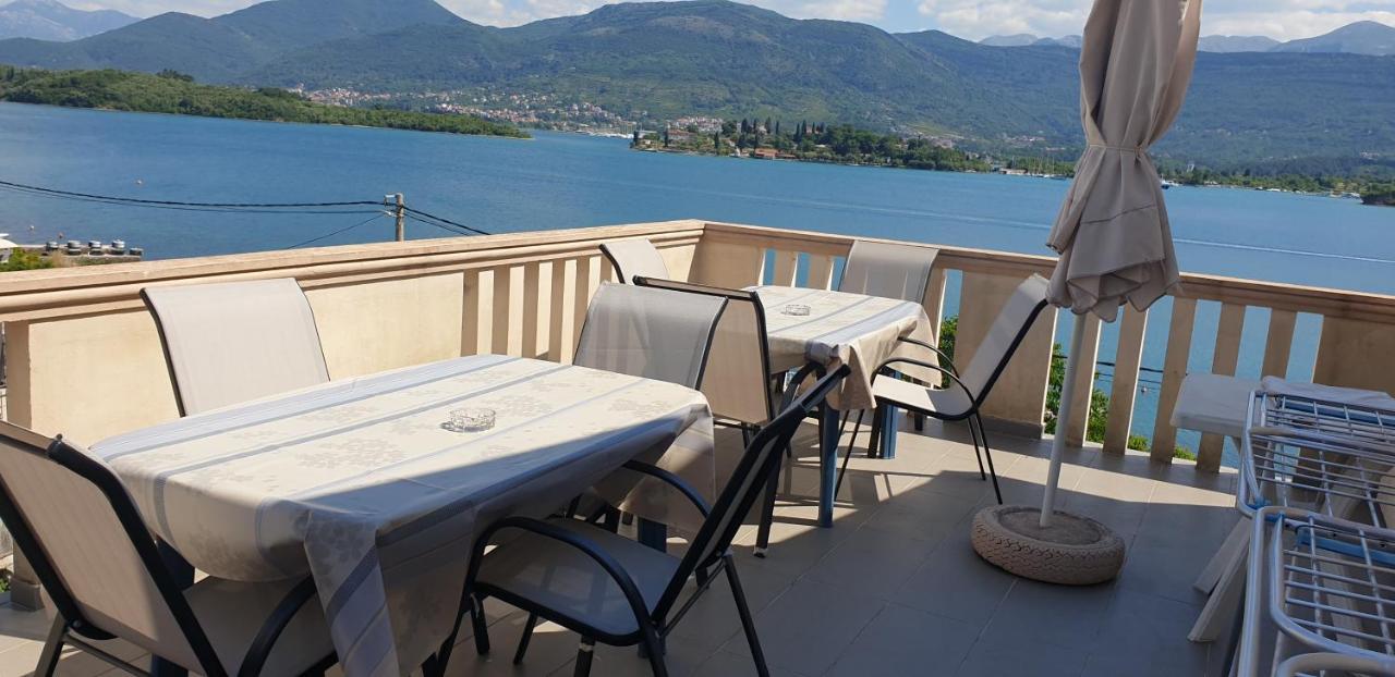 Apartments Klakor Ps Tivat Eksteriør bilde