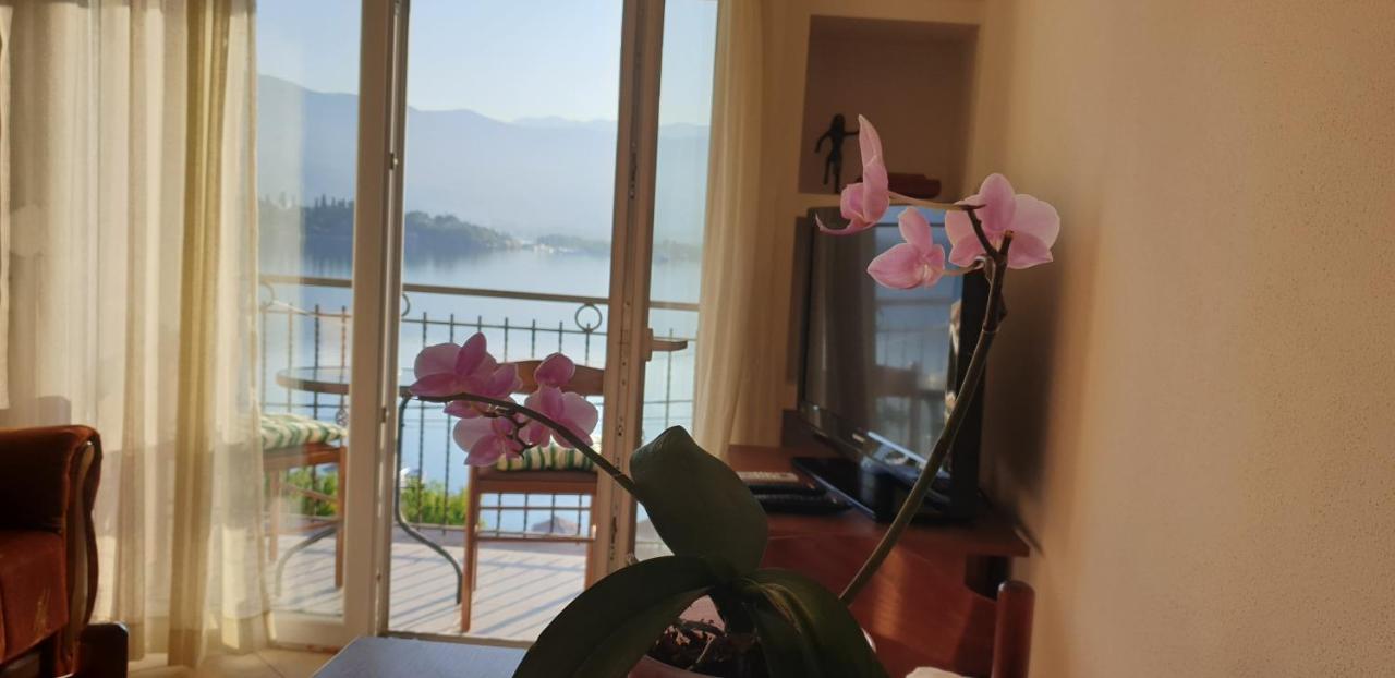 Apartments Klakor Ps Tivat Eksteriør bilde