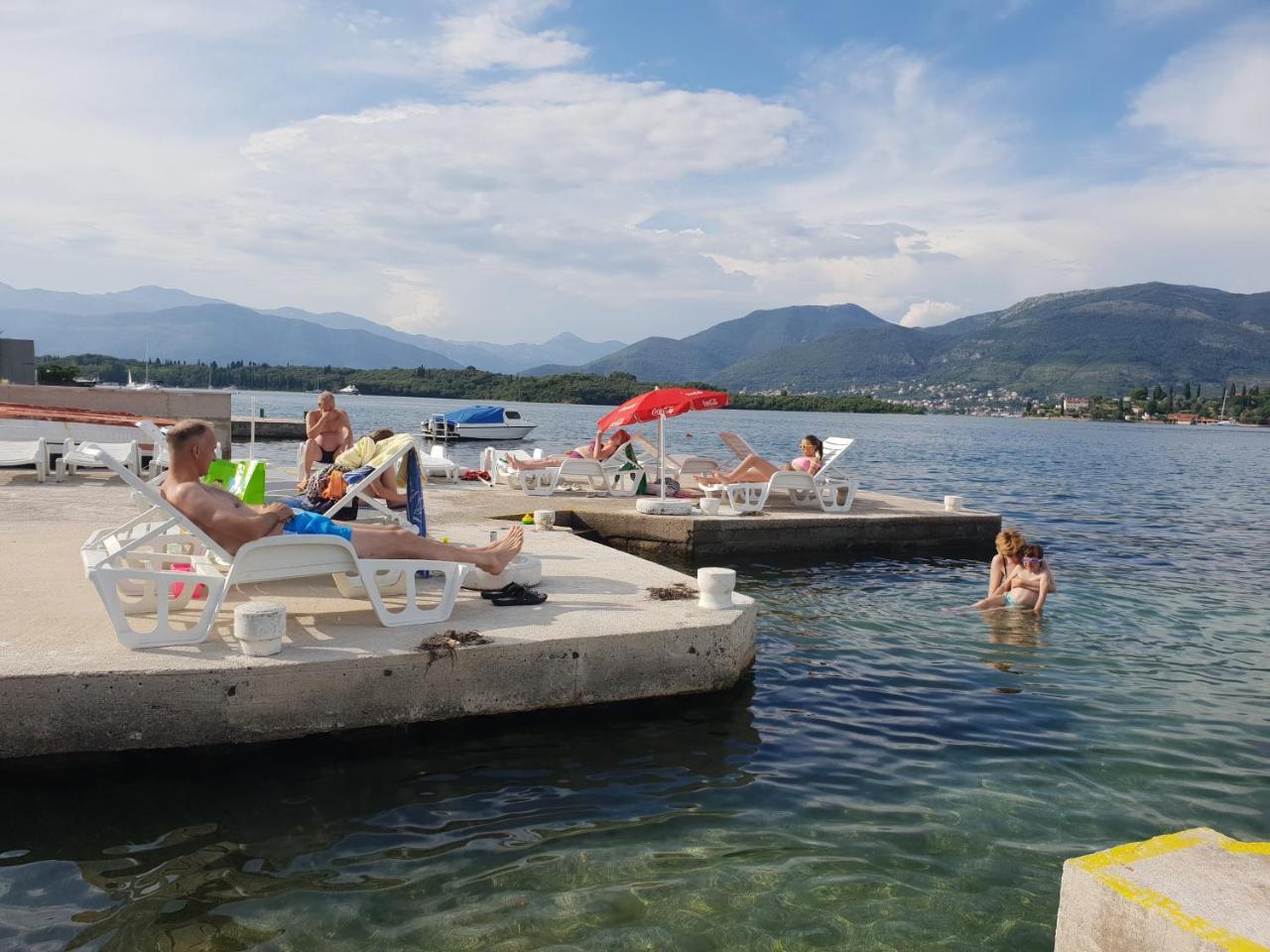 Apartments Klakor Ps Tivat Eksteriør bilde