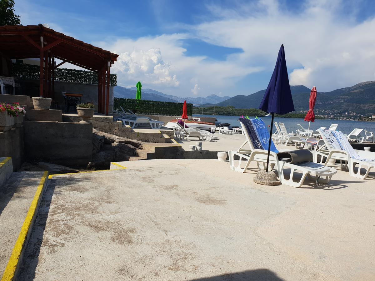 Apartments Klakor Ps Tivat Eksteriør bilde
