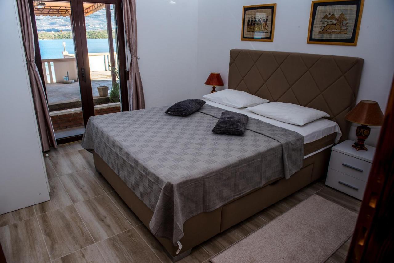 Apartments Klakor Ps Tivat Eksteriør bilde