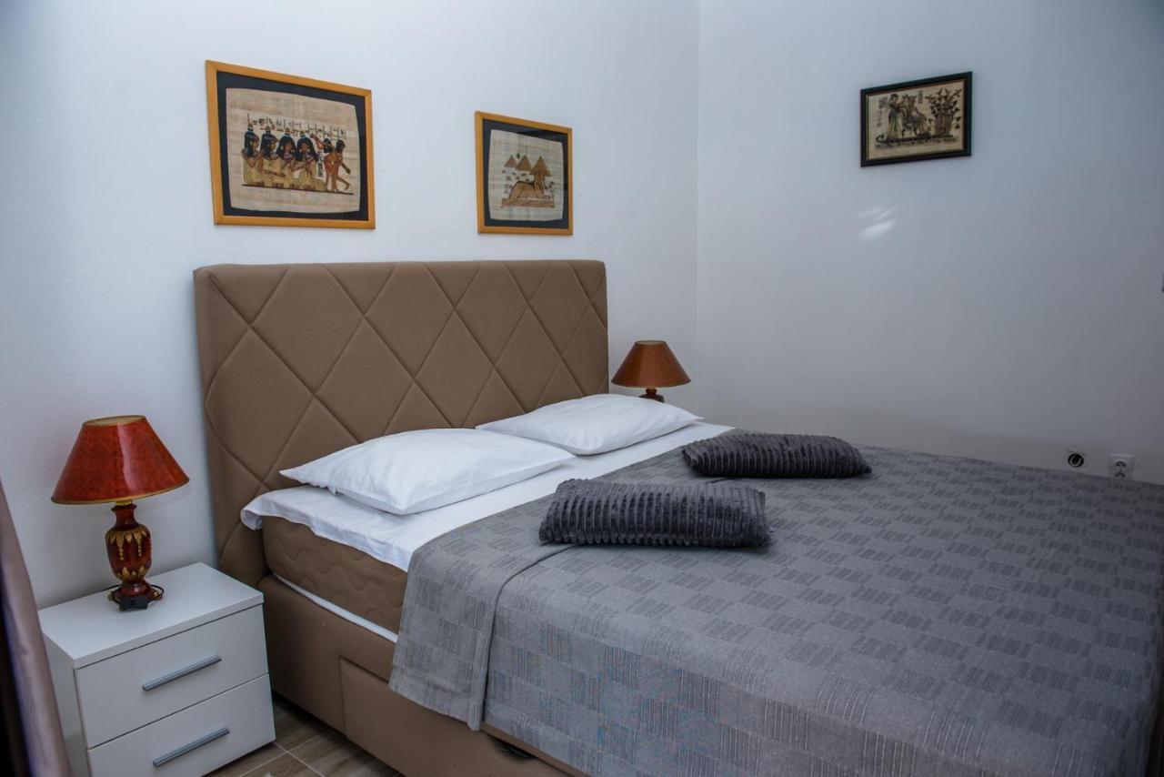 Apartments Klakor Ps Tivat Eksteriør bilde