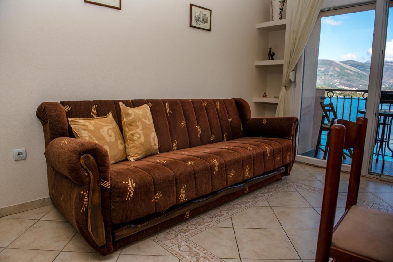 Apartments Klakor Ps Tivat Eksteriør bilde