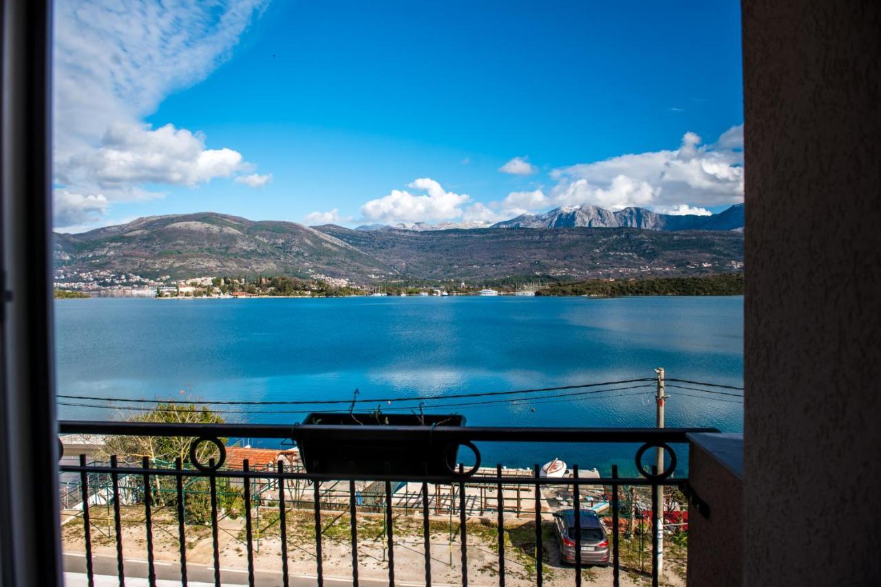 Apartments Klakor Ps Tivat Eksteriør bilde
