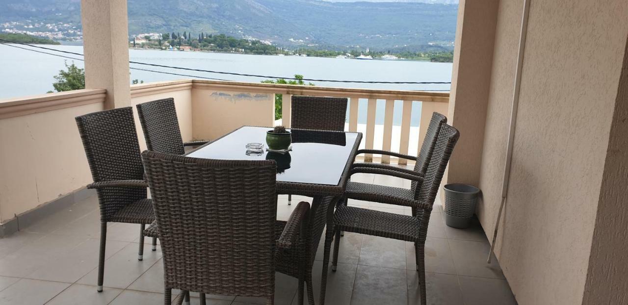 Apartments Klakor Ps Tivat Eksteriør bilde