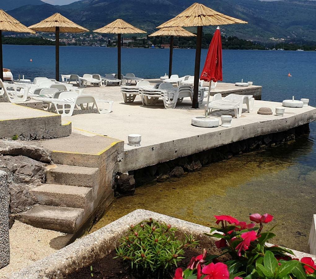 Apartments Klakor Ps Tivat Eksteriør bilde