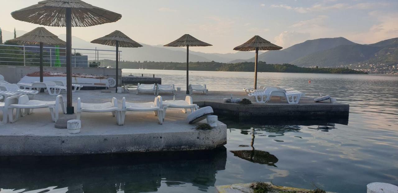 Apartments Klakor Ps Tivat Eksteriør bilde