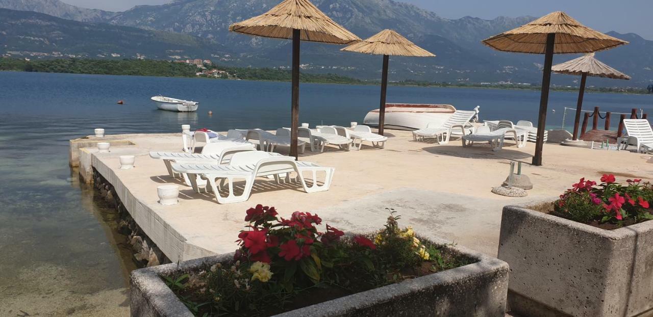 Apartments Klakor Ps Tivat Eksteriør bilde